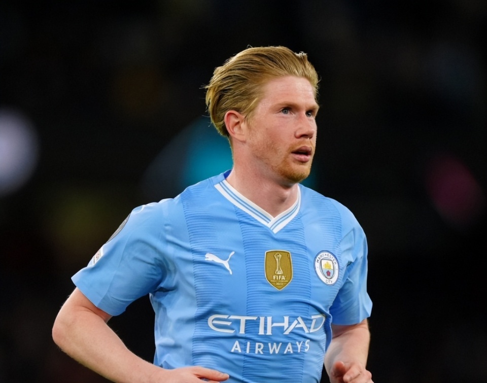 亚冠激战：柔佛VS上海海港，收官之战谁能笑傲？