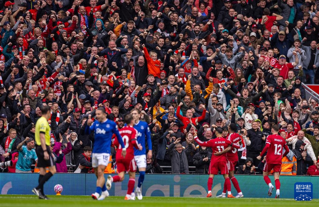 追平奥尼尔！瓦格纳生涯第12次砍下30+5+5，升至队史第四