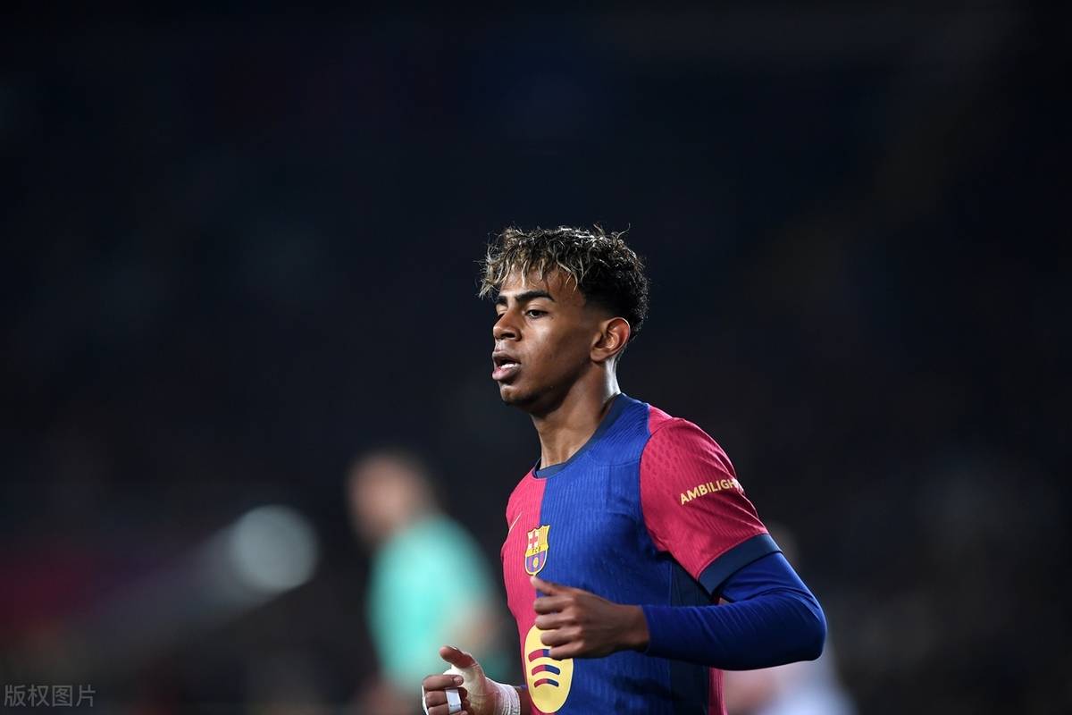 罗马诺：去年冬窗曼联引进埃德松未果，现在他已经大降价了