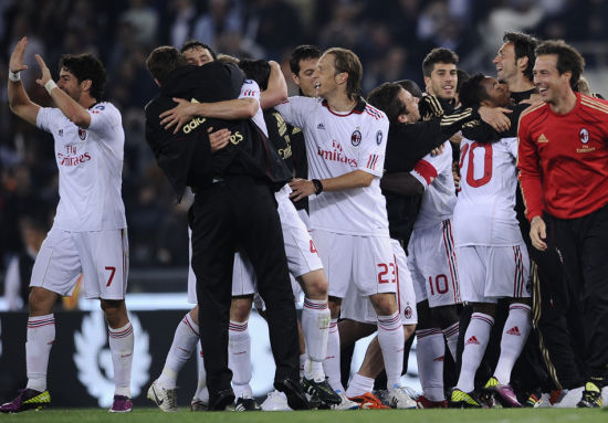 瑞康乐国内首创：推乐迷你高尔夫，一推一乐，全家有趣！解锁多元欢乐场景！